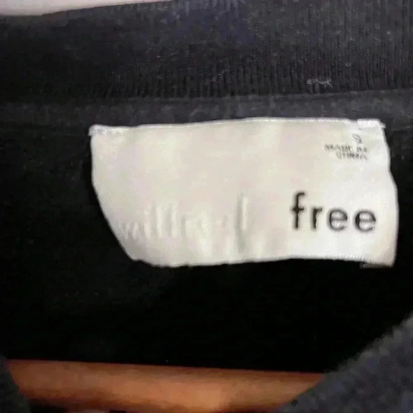 Wilfred Free Cropped Black Sweatshirt Size Small - Picture 2 of 7